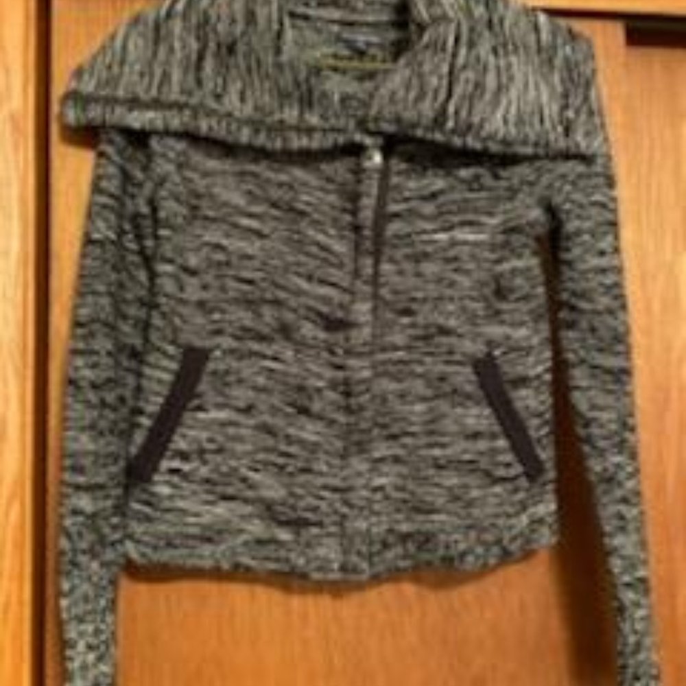 American Eagle Zippered Knit Jacket